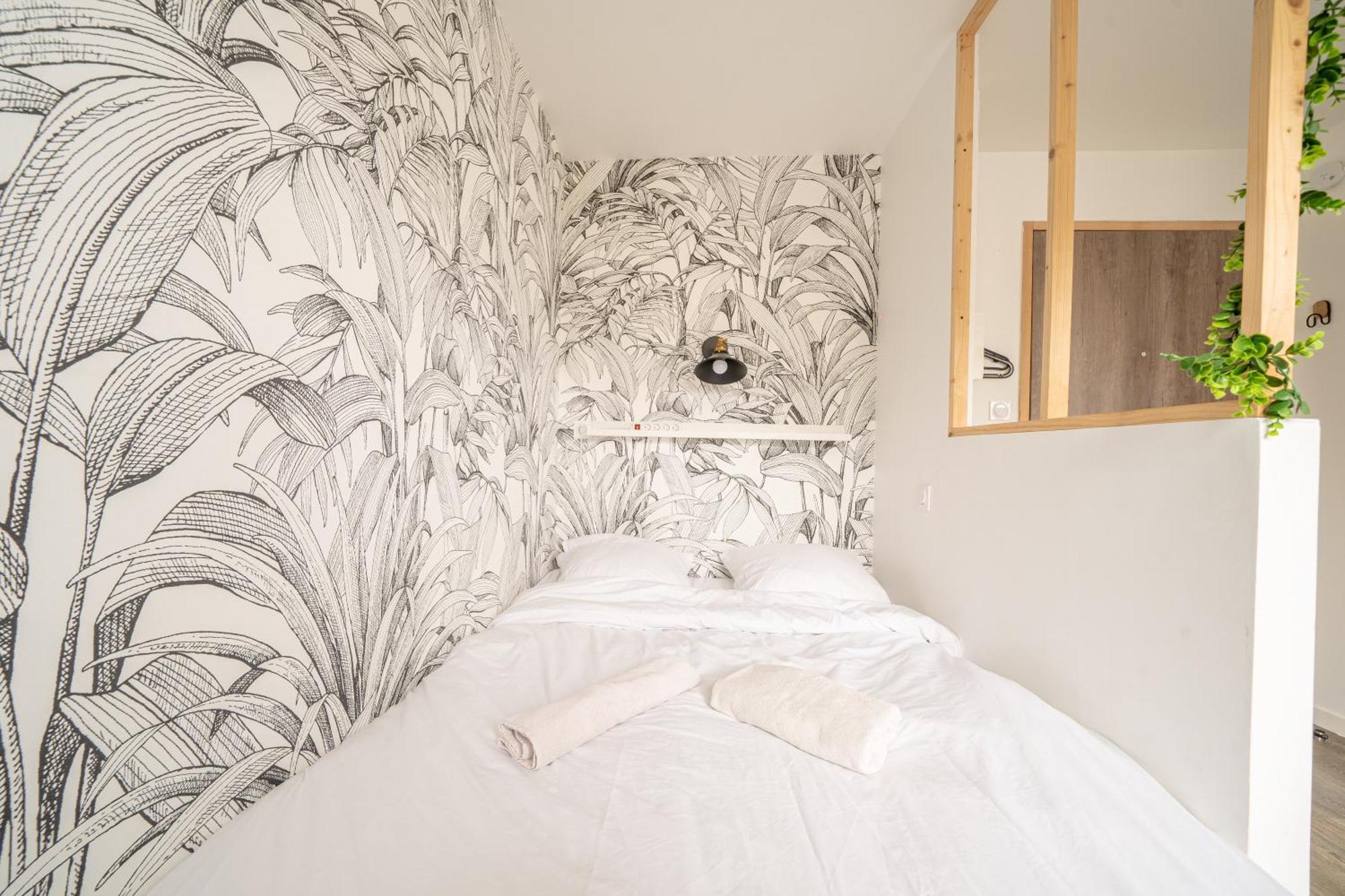 Suite Le Studio Litchi Baigne De Lumieres & Proche Des Plages Сен-Назер Экстерьер фото