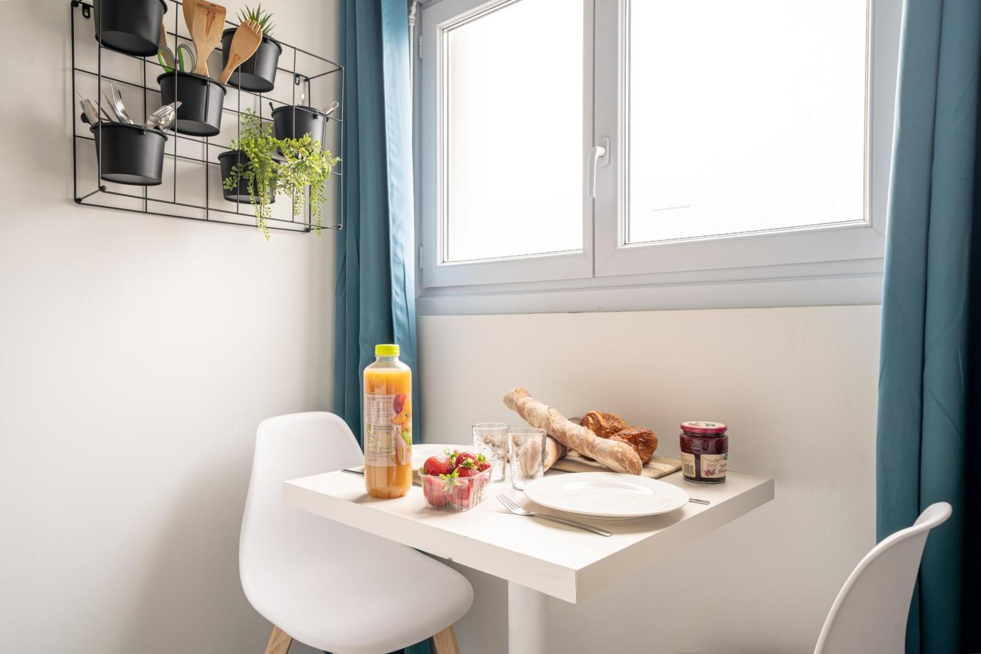 Suite Le Studio Litchi Baigne De Lumieres & Proche Des Plages Сен-Назер Экстерьер фото
